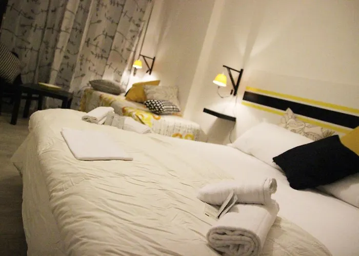 Iron Bridge Accommodation 2*