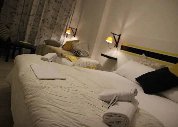 Iron Bridge Accommodation Апарт-отель