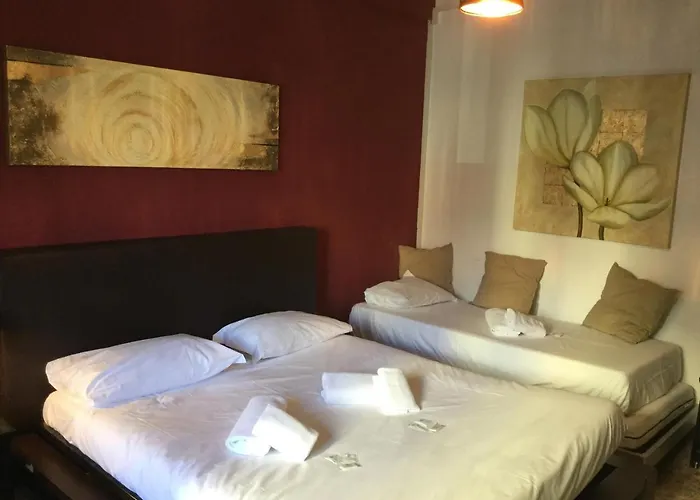Iron Bridge Accommodation Апарт-отель Рим